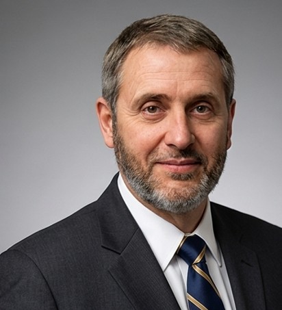 Scott Allen Robinson, Co-Founder and Managing Partner of Apex Solution Partners